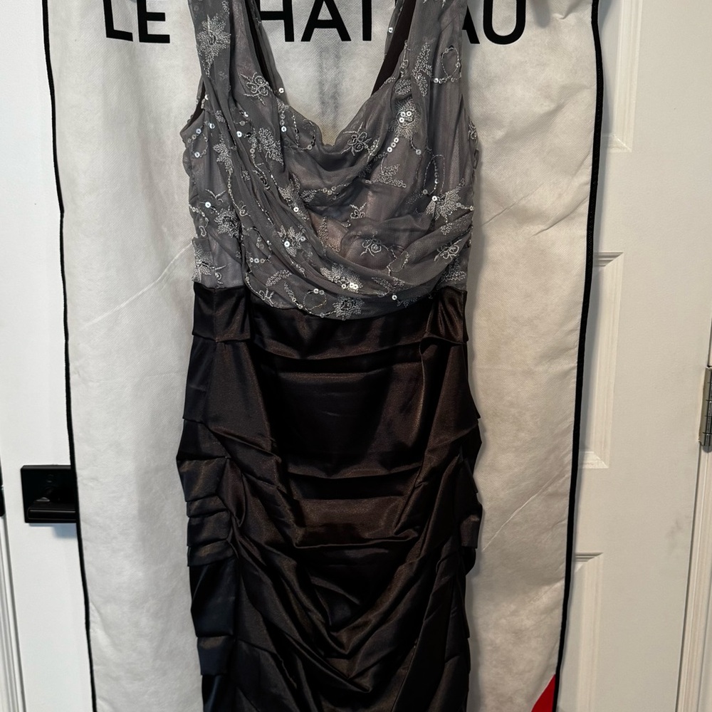 Le Chateau Gray and Black Ruched Prom Dress